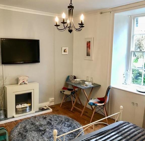 Morrab Place Bed And Breakfast