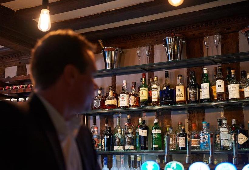 Hotel The Oaksmere 1