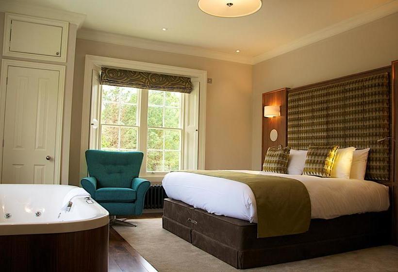 Hotel The Oaksmere 12