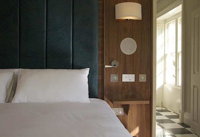 Hotel The Oaksmere 15