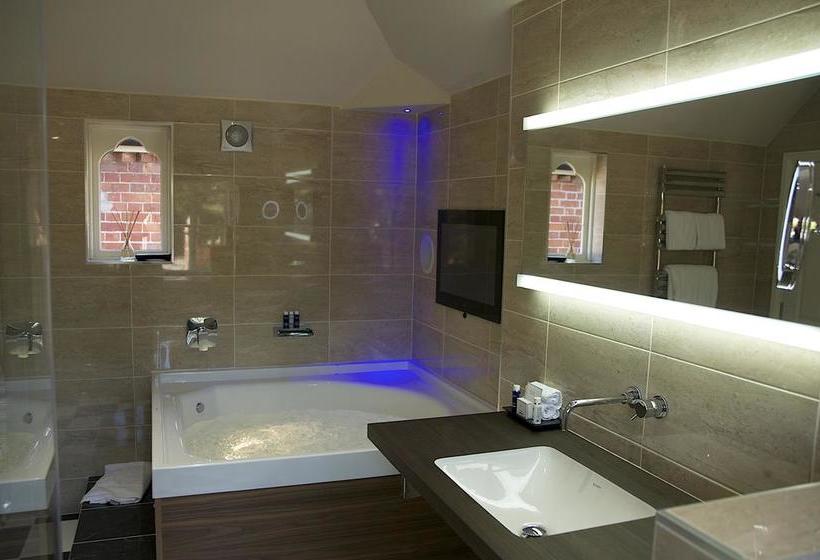 Hotel The Oaksmere 19