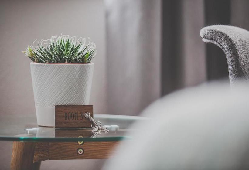 Bed & Breakfast Antique House 10