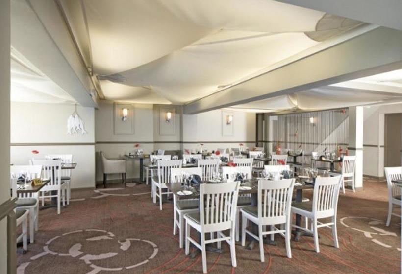 Hotel Ship And Castle 11