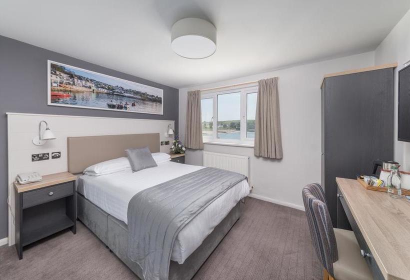 Hotel Ship And Castle 3