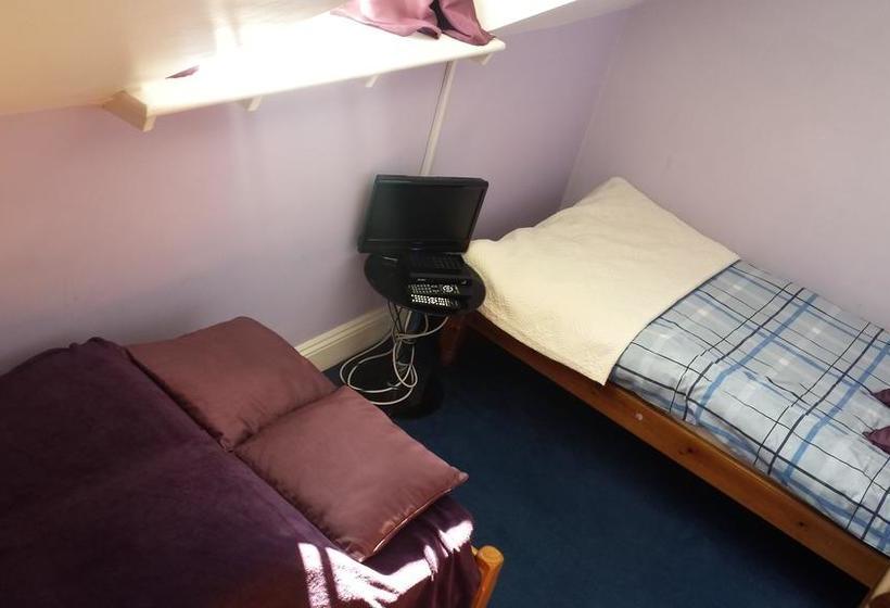 Bed and Breakfast Molyneux Guesthouse