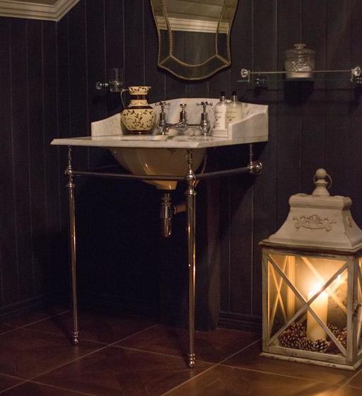 Bed and Breakfast Maryville House