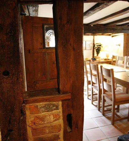 Bed & Breakfast Just So Cottage 17