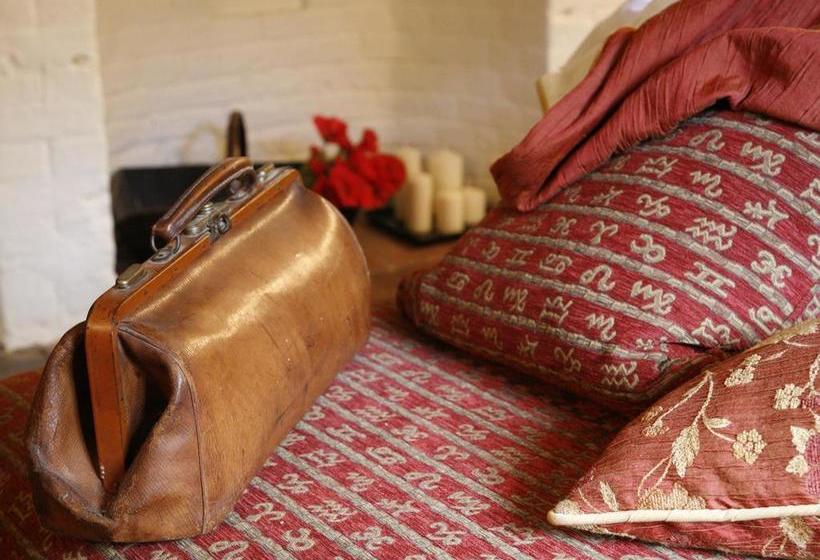 Bed & Breakfast Just So Cottage 3