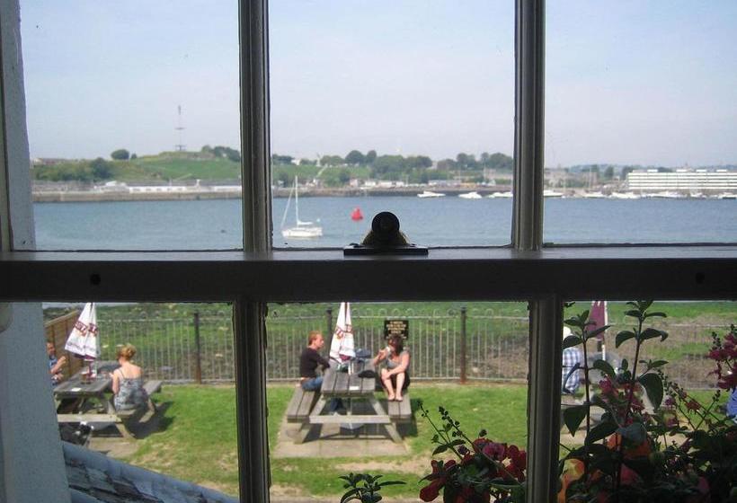 Bed & Breakfast The Edgcumbe Arms 13