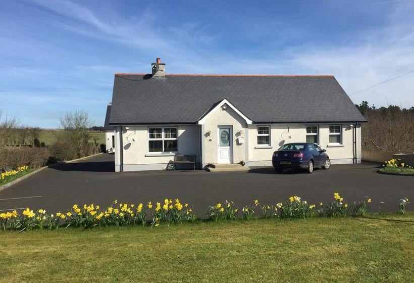 Bed and Breakfast Clare Forest Cottage