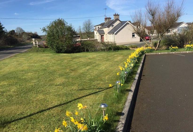 Bed and Breakfast Clare Forest Cottage 1