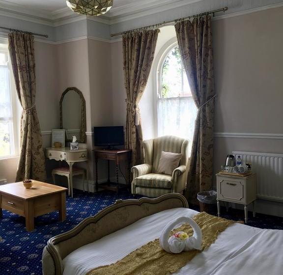 Bed & Breakfast Estoril 7