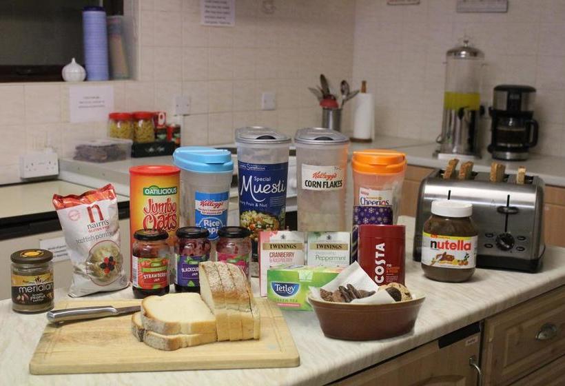 Portrush Holiday Hostel 1