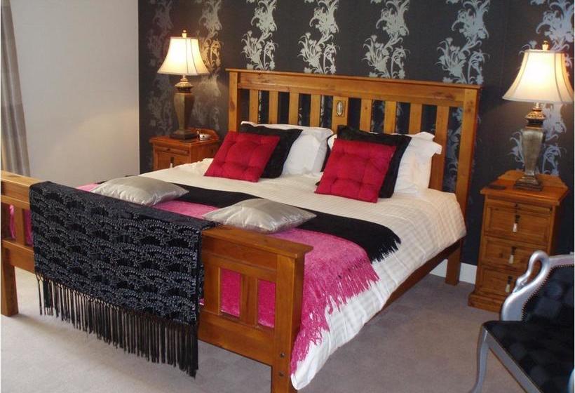 Bed and Breakfast Adniston Manor 14