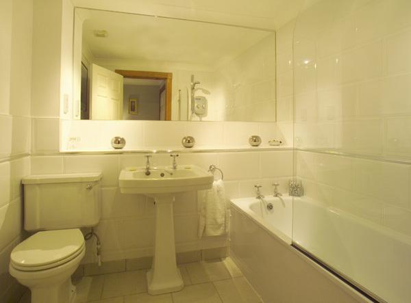 Bed and Breakfast Adniston Manor 9