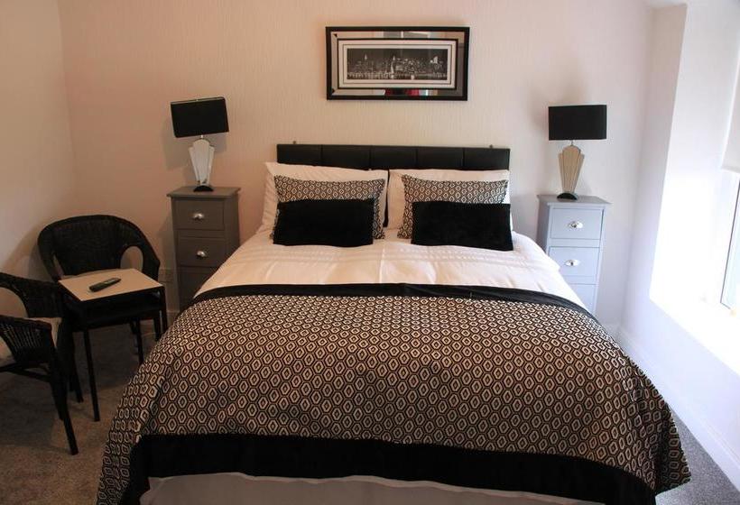 Bed & Breakfast Mandalay 13