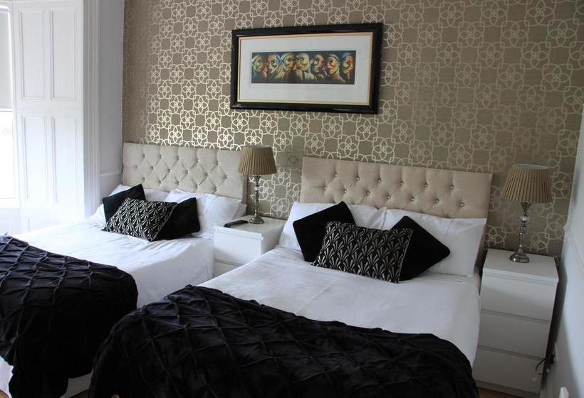 Bed & Breakfast Mandalay 16