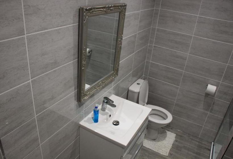 Bed & Breakfast Mandalay 4