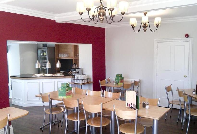 Hostel Yha Grinton Lodge