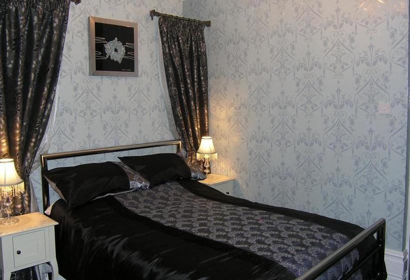 Bed and Breakfast Christleton House