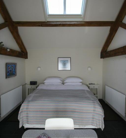 Bed & Breakfast T S B And Bs 13