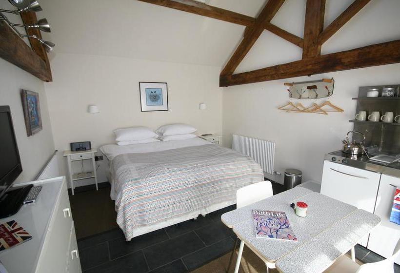 Bed & Breakfast T S B And Bs 14