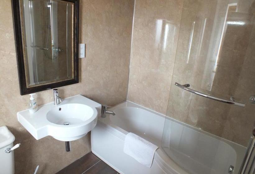 Bed and Breakfast Springwood 6