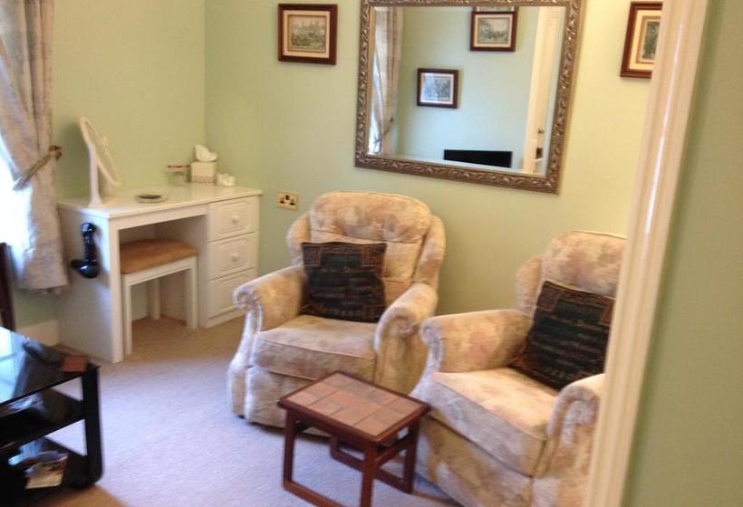 Clayhill House Bed & Breakfast 17