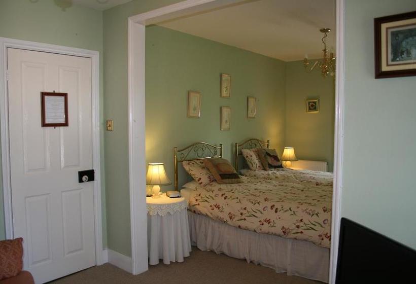 Clayhill House Bed & Breakfast 2