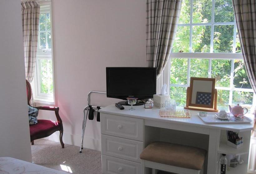 Clayhill House Bed & Breakfast 6