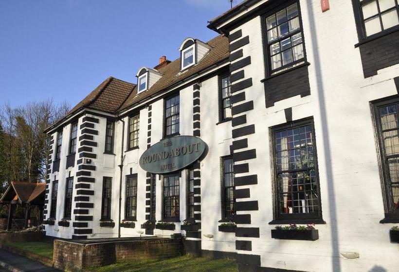 Hotel The Roundabout 2