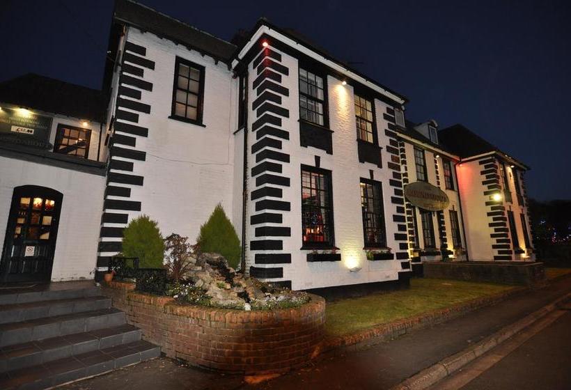 Hotel The Roundabout 9