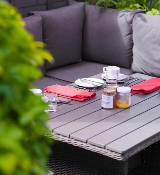 The White House Bed And Breakfast 10