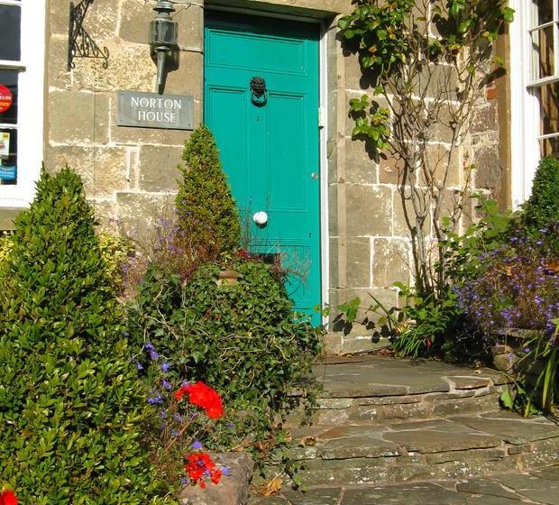 Norton House Bed & Breakfast & Cottages 3