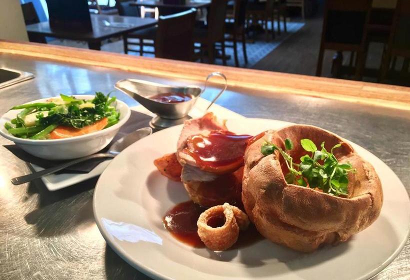 Hotel The Coach House Inn