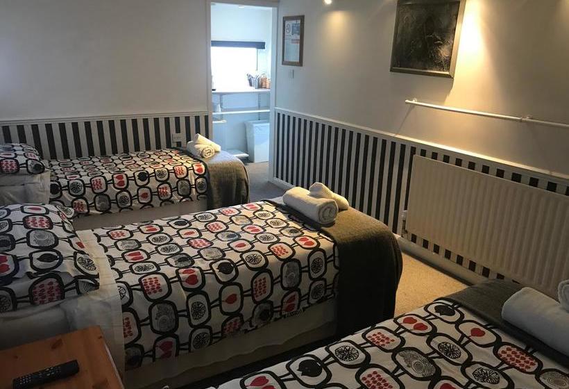 Waterside Bed And Breakfast 8