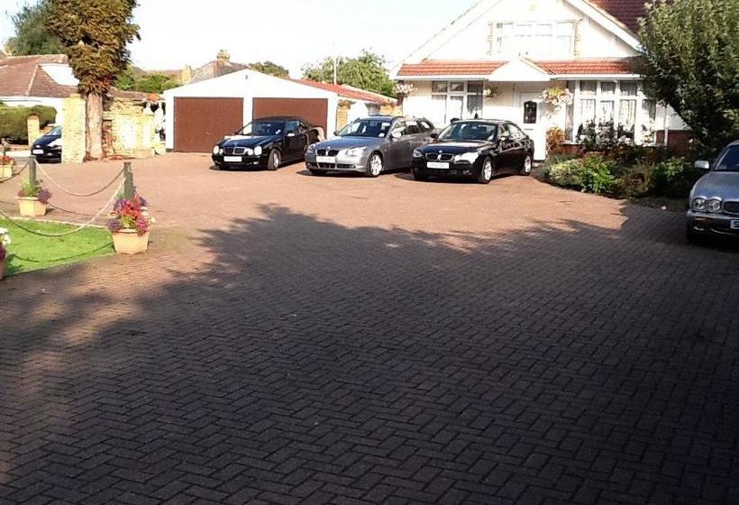 Waterside Bed And Breakfast 9