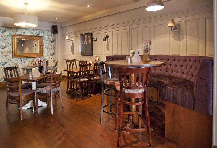 Hotel Ye Olde Griffin 10