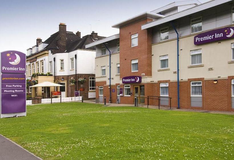 Hotel Premier Inn Manchester  Heaton Park
