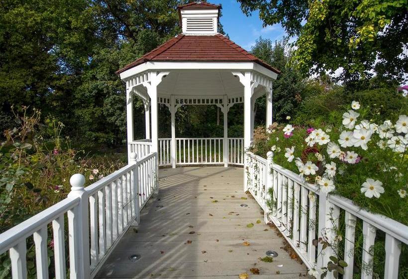 Hotel Sheene Mill 10