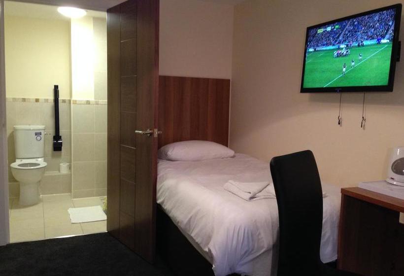 Hotel Wendover Arms 11