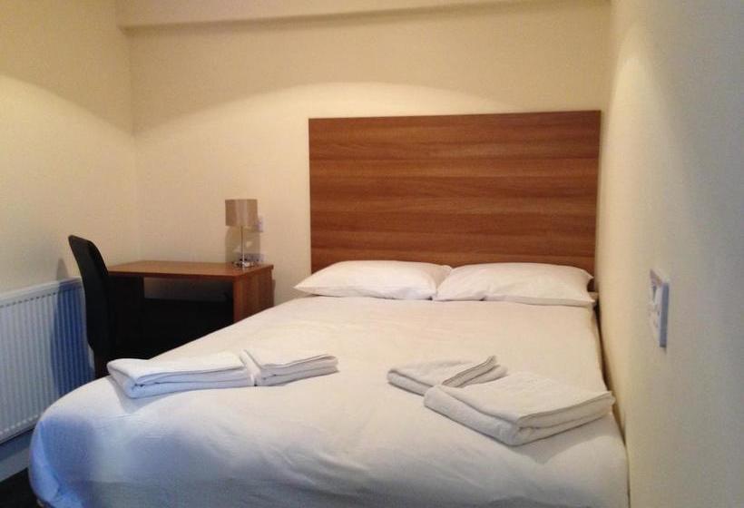 Hotel Wendover Arms 14