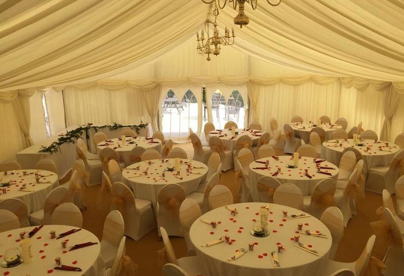 Hotel Wendover Arms 16