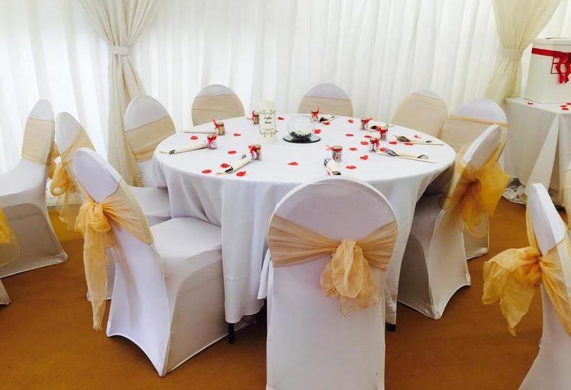 Hotel Wendover Arms 17