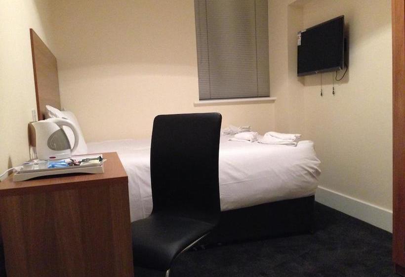 Hotel Wendover Arms 5