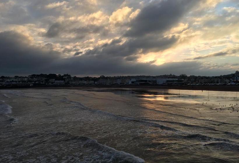 Bed and Breakfast The P&m Paignton Residence