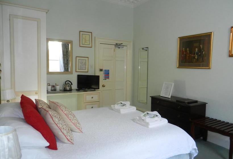 Hotel Brocks Guest House