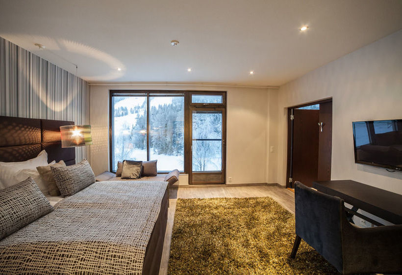 Hotel Li Suomutunturi 4