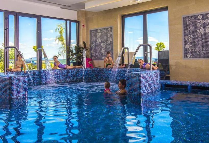 Castellum Hotel Hollóko 8