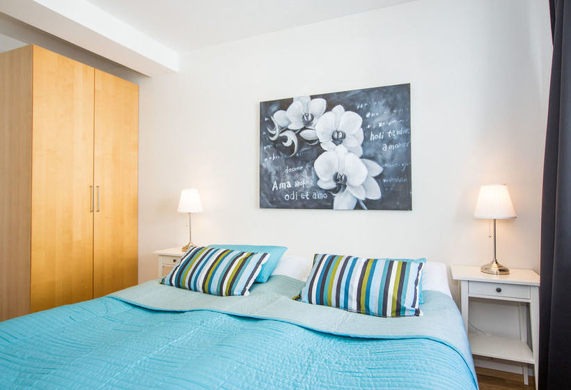 A Part Of Reykjavík Apartments - Brautarholt 12